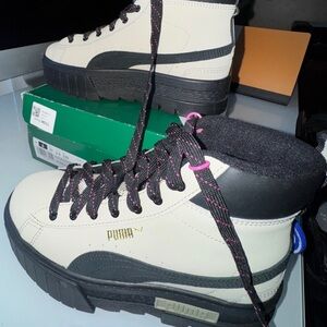 PUMA Mayze Mid Wtr Sneakers Khaki Pink Black